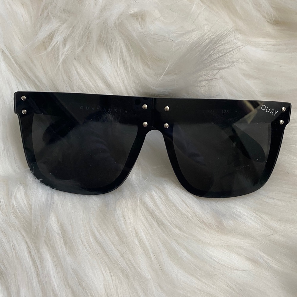 Quay Australia x Kylie Jenner Hidden Hills